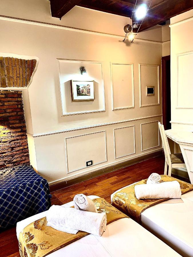 ดอมุส เอสเตอร์ Hotel โรม ภายนอก รูปภาพ