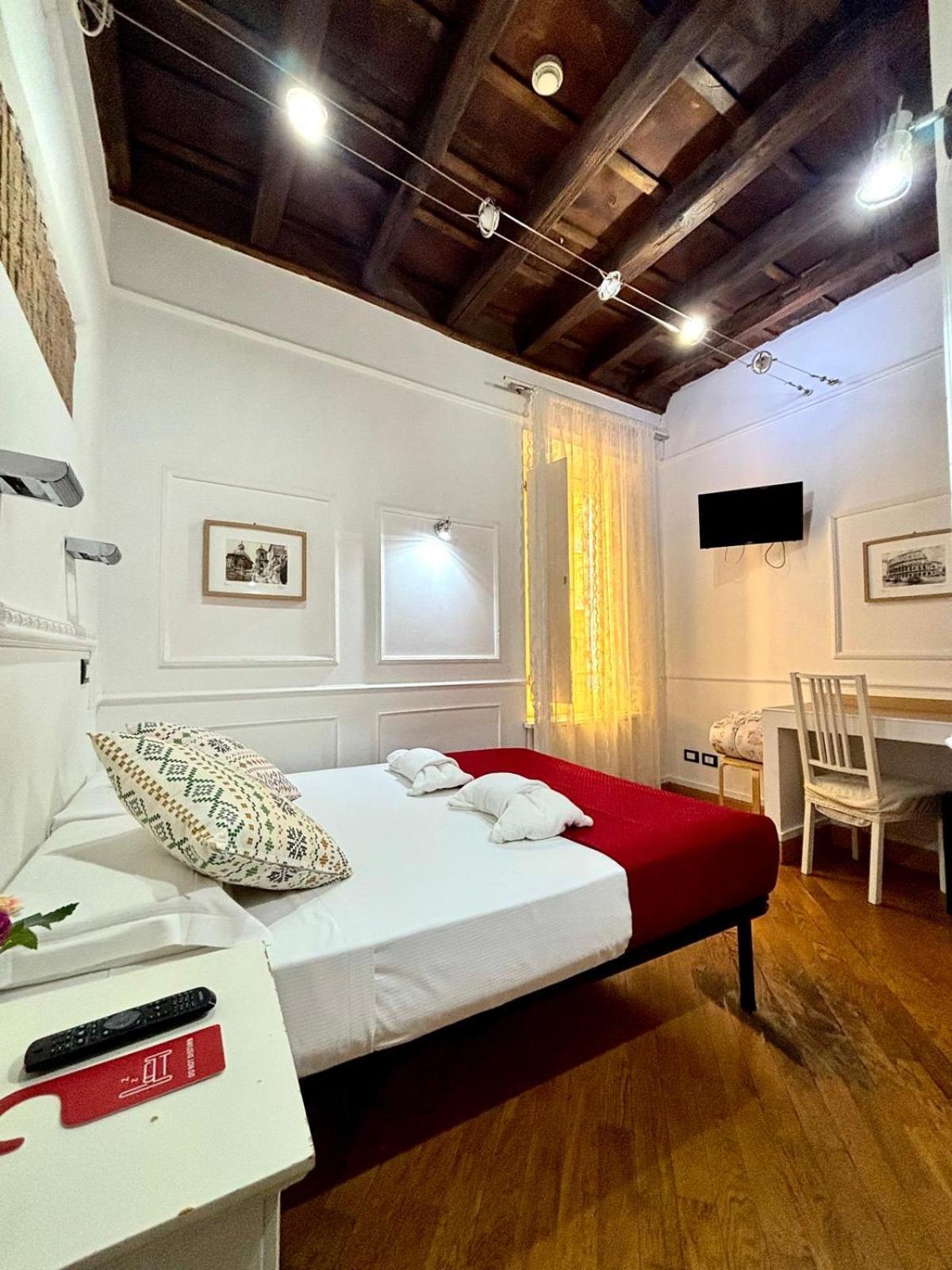 ดอมุส เอสเตอร์ Hotel โรม ภายนอก รูปภาพ